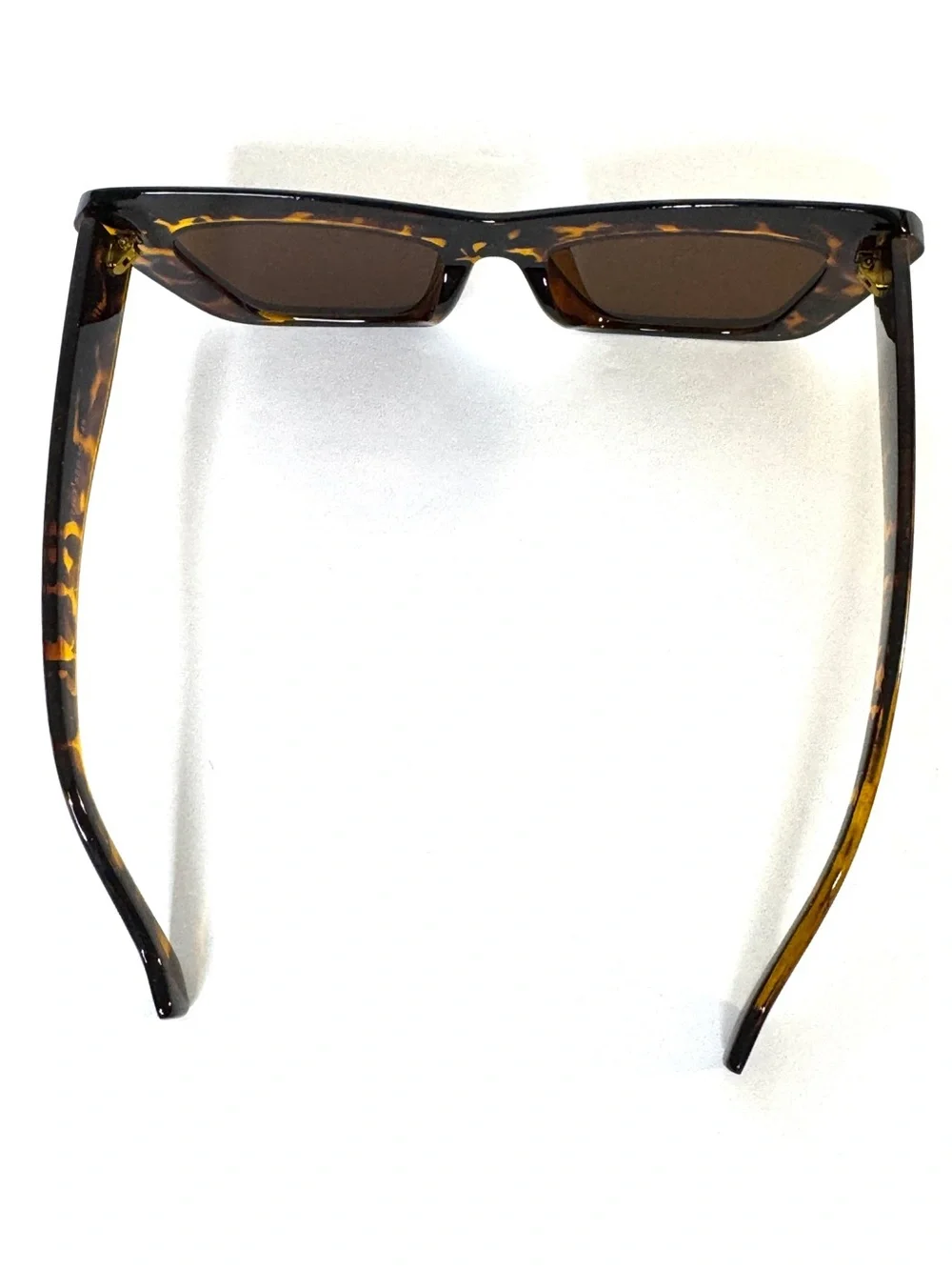 FIFTH & NINTH Kenna Sunglasses NEW With Case Tortoise Brown Cat Eye